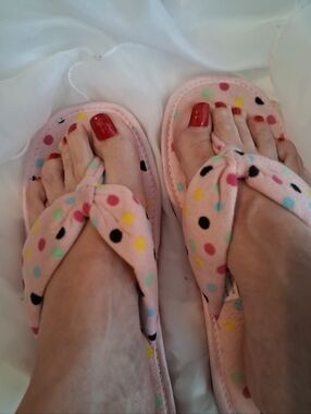 Women's Slippers Pink Polka Dot Plush Flip Flop Loved